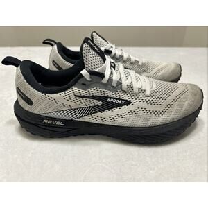 Brooks Women’s Size 11 B Revel 6 1203861B121 White Running Shoes Sneakers